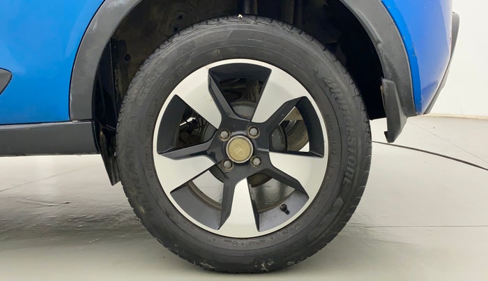 2017 Tata NEXON XZ PLUS PETROL, Petrol, Manual, 27,584 km, Left Rear Wheel