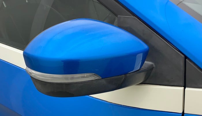 2017 Tata NEXON XZ PLUS PETROL, Petrol, Manual, 27,584 km, Right rear-view mirror - Minor scratches