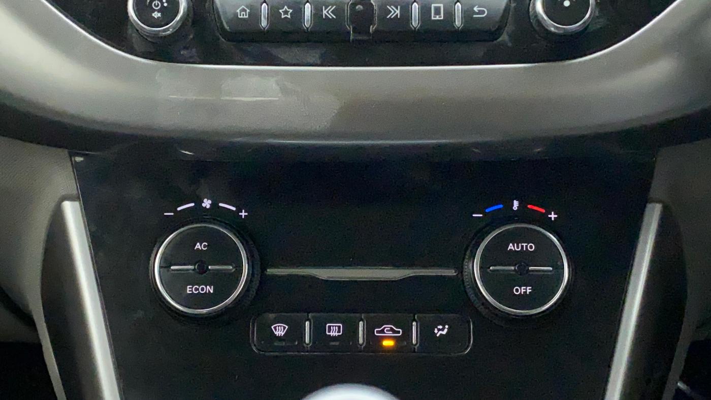 2017 Tata NEXON XZ PLUS PETROL, Petrol, Manual, 27,584 km, Automatic Climate Control