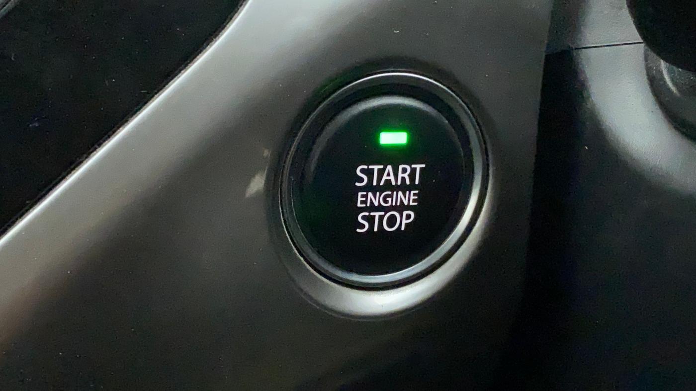 2017 Tata NEXON XZ PLUS PETROL, Petrol, Manual, 27,584 km, Keyless Start/ Stop Button