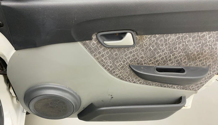 2016 Maruti Alto 800 LXI, Petrol, Manual, 67,999 km, Driver Side Door Panels Control