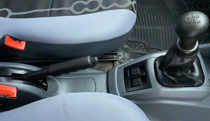 2015 Maruti Alto 800 LXI, Petrol, Manual, 3,309 km, Gear Lever