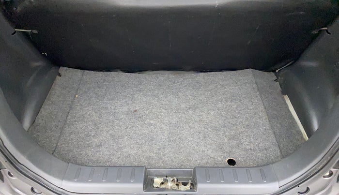 2018 Maruti Alto 800 LXI, Petrol, Manual, 51,728 km, Boot Inside