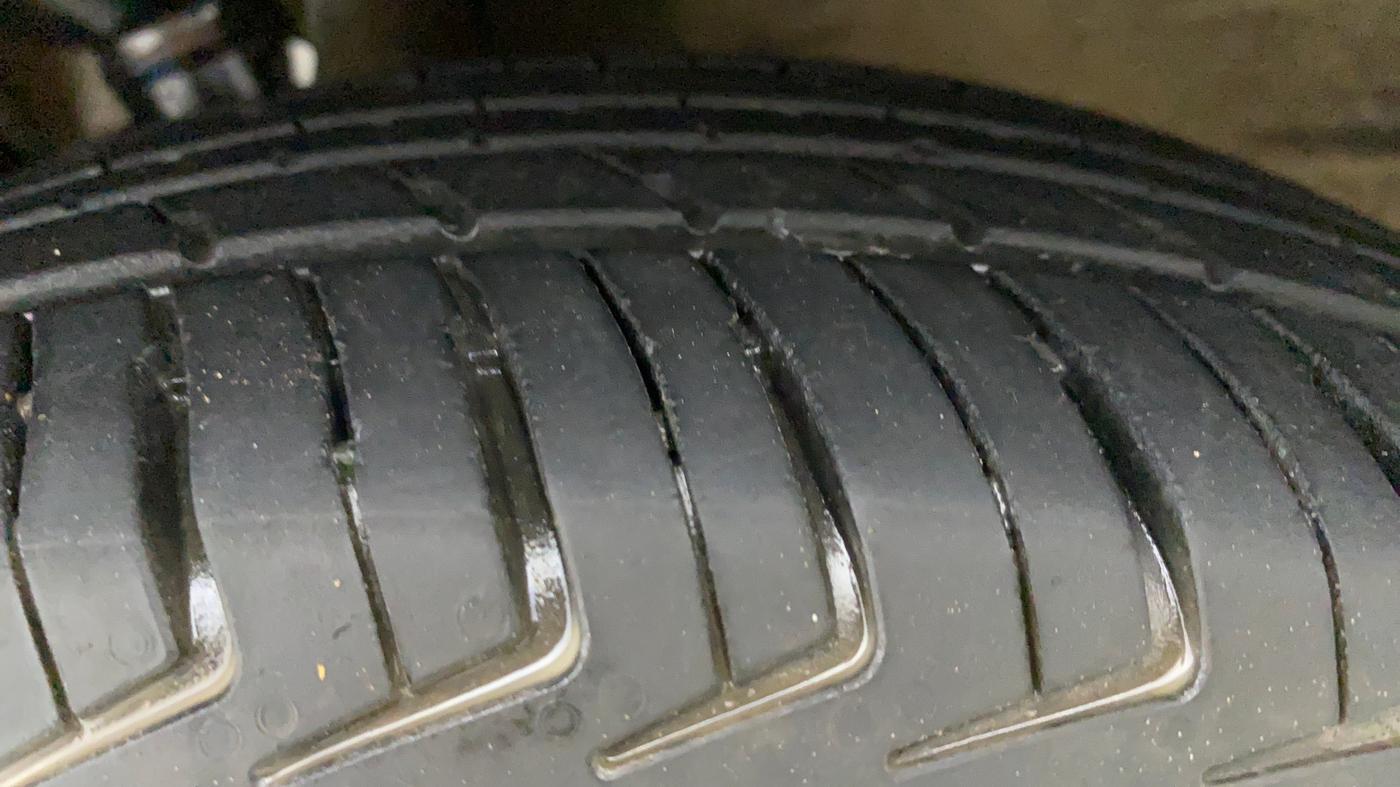 2021 Maruti New Wagon-R 1.0 Lxi (o) cng, CNG, Manual, 17,268 km, Left Front Tyre Tread