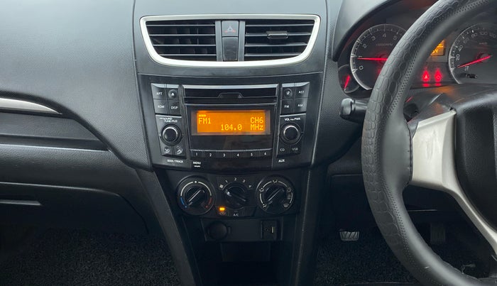2017 Maruti Swift VXI D, CNG, Manual, 92,243 km, Air Conditioner