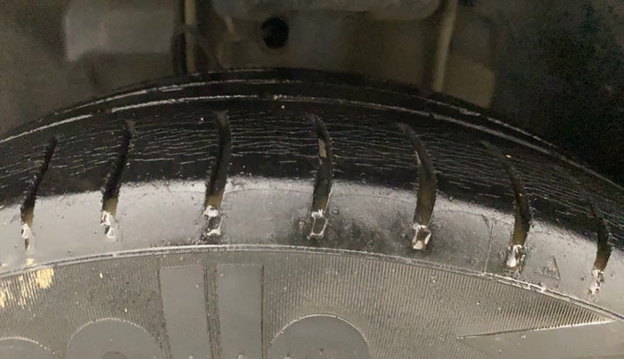 2017 Tata TIGOR XT PETROL, Petrol, Manual, 91,455 km, Left Front Tyre Tread