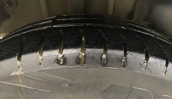 2017 Tata TIGOR XT PETROL, Petrol, Manual, 91,455 km, Right Rear Tyre Tread