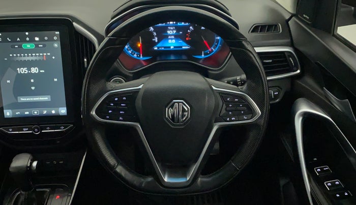 2019 MG HECTOR SHARP 1.5 DCT PETROL, Petrol, Automatic, 18,802 km, Steering Wheel Close Up