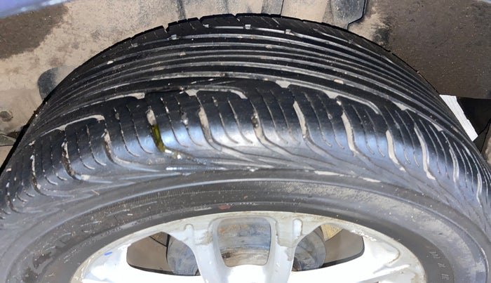 2020 Maruti Swift ZXI AMT, Petrol, Automatic, 96,438 km, Left Rear Tyre Tread