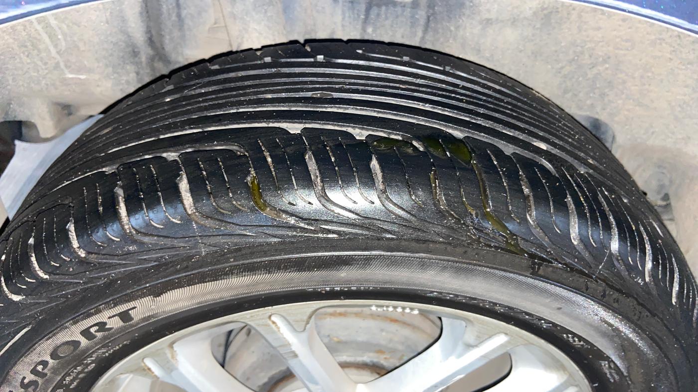 2020 Maruti Swift ZXI AMT, Petrol, Automatic, 96,438 km, Right Rear Tyre Tread