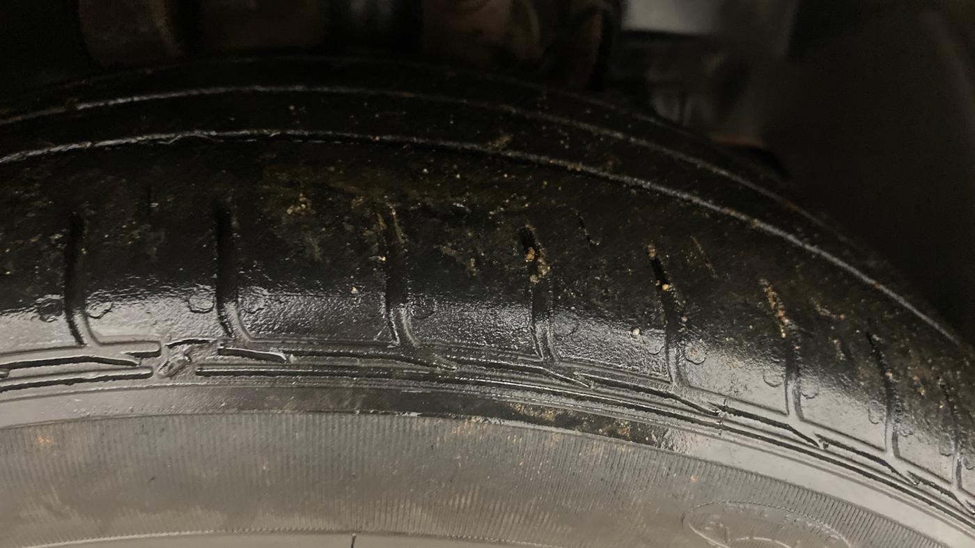 2021 Tata TIAGO NRG XZ AMT, Petrol, Automatic, 56,566 km, Right Front Tyre Tread