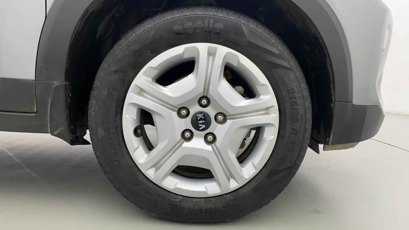 2021 KIA SONET HTK+ 1.5 D AT, Diesel, Automatic, 32,686 km, Right Front Wheel