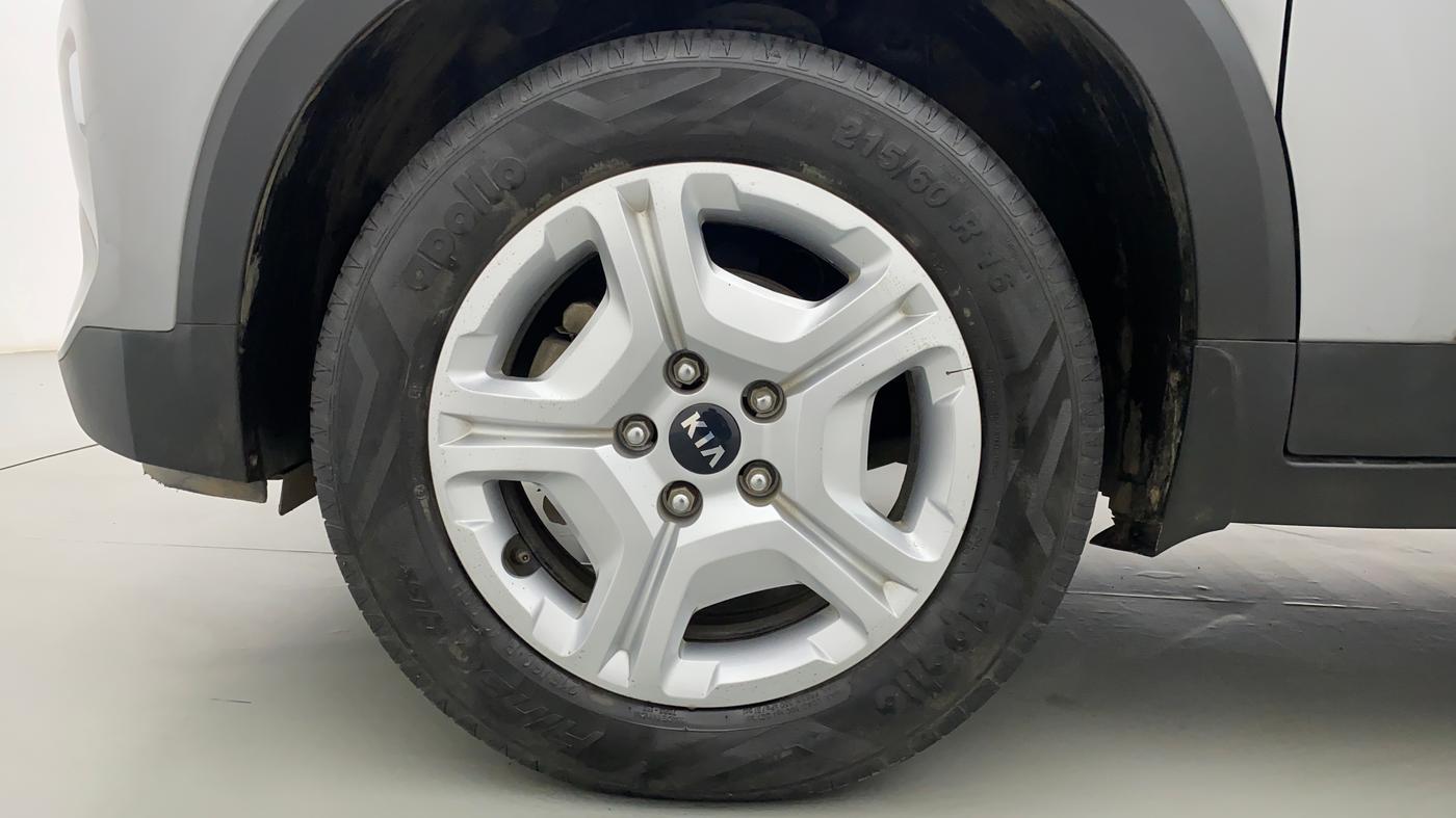 2021 KIA SONET HTK+ 1.5 D AT, Diesel, Automatic, 32,686 km, Left Front Wheel