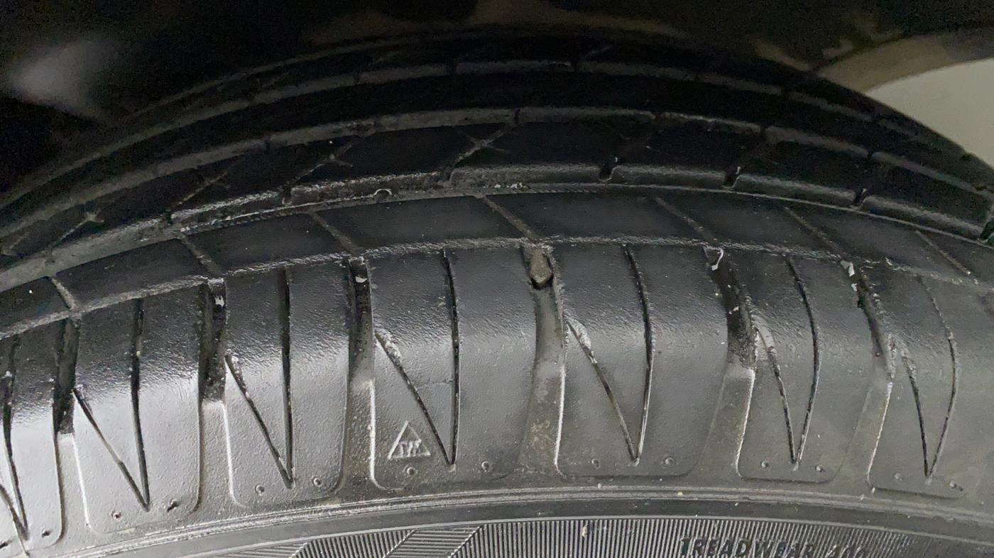 2021 KIA SONET HTK+ 1.5 D AT, Diesel, Automatic, 32,686 km, Left Rear Tyre Tread