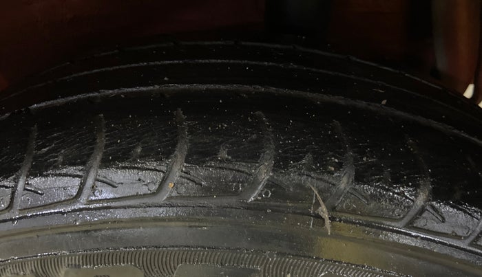 2016 Maruti Celerio VXI, Petrol, Manual, 80,217 km, Left Rear Tyre Tread