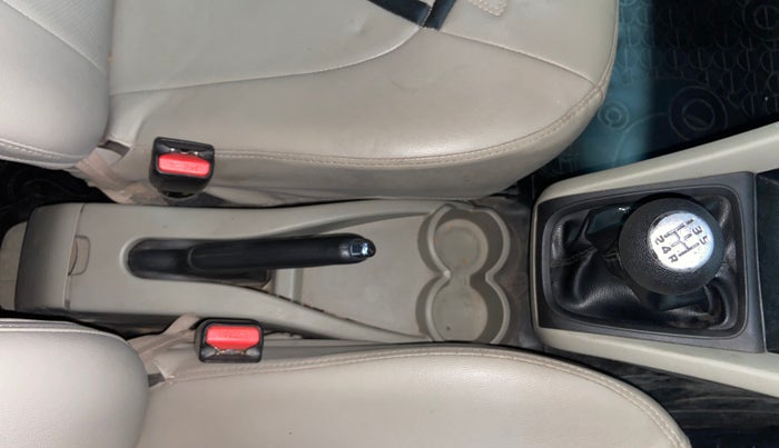 2016 Maruti Celerio VXI, Petrol, Manual, 80,217 km, Gear Lever