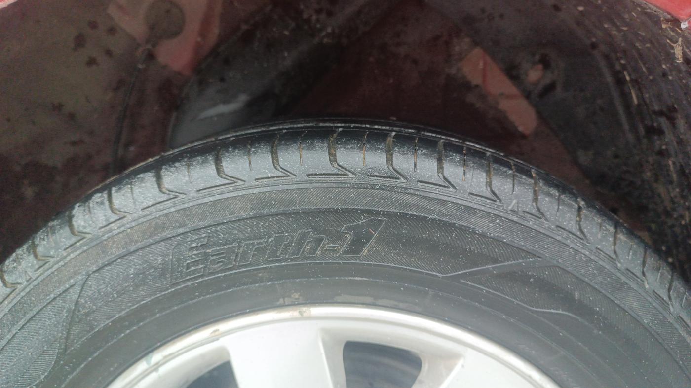 2013 Hyundai i20 SPORTZ 1.2, Petrol, Manual, 1,10,342 km, Left Rear Tyre Tread