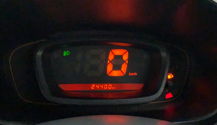 2016 Renault Kwid RXT 0.8 (O), Petrol, Manual, 24,400 km, Odometer Image