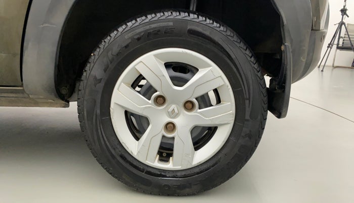 2016 Renault Kwid RXT 0.8 (O), Petrol, Manual, 24,400 km, Left Rear Wheel