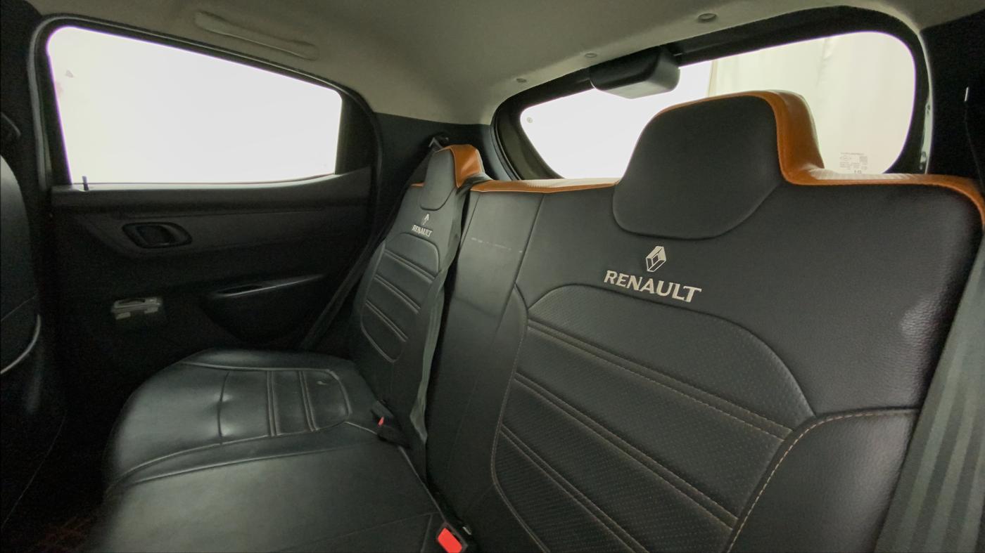 2016 Renault Kwid RXT 0.8 (O), Petrol, Manual, 24,400 km, Right Side Rear Door Cabin
