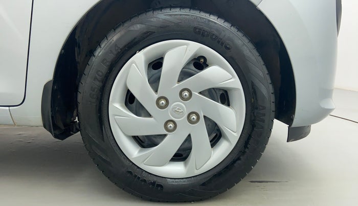 2018 Hyundai NEW SANTRO 1.1 SPORTS AMT, Petrol, Automatic, 25,002 km, Right Front Tyre