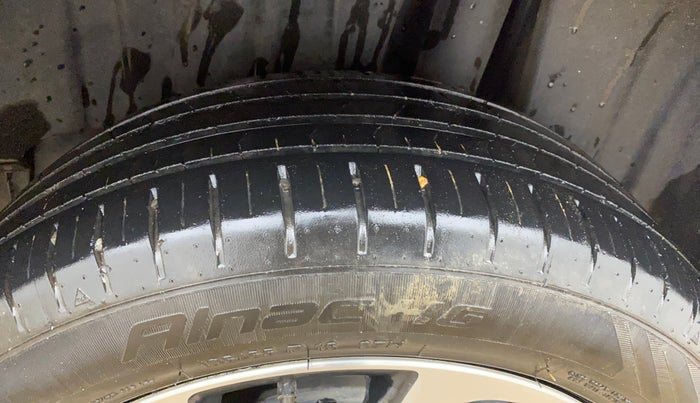 2024 Toyota Glanza G, Petrol, Manual, 42,848 km, Left Rear Tyre Tread