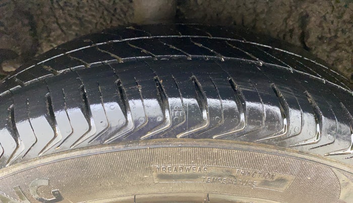 2018 Maruti Celerio VXI (O) CNG, CNG, Manual, 81,930 km, Right Rear Tyre Tread