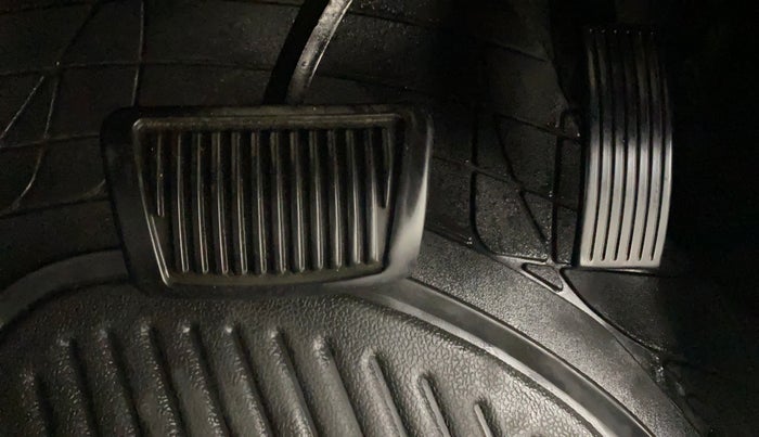 2015 Hyundai Grand i10 ASTA AT 1.2 KAPPA VTVT, Petrol, Automatic, 53,267 km, Pedals