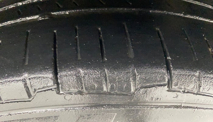 2015 Hyundai Grand i10 ASTA AT 1.2 KAPPA VTVT, Petrol, Automatic, 53,267 km, Left Rear Tyre Tread