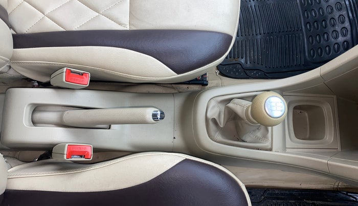 2016 Maruti Swift Dzire VXI (O), Petrol, Manual, 20,940 km, Gear Lever