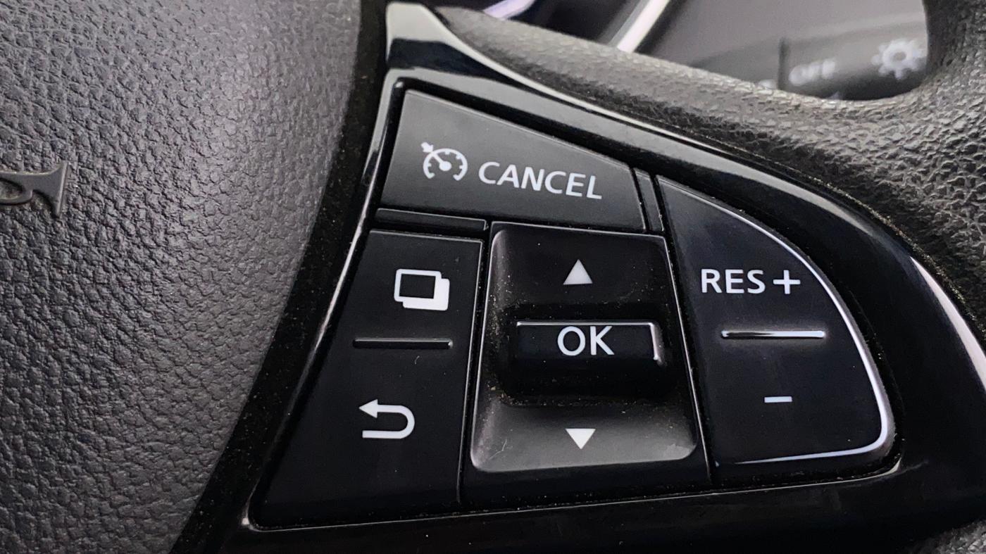 2022 Renault Kiger RXZ TURBO CVT DUAL TONE, Petrol, Automatic, 15,763 km, Adaptive Cruise Control