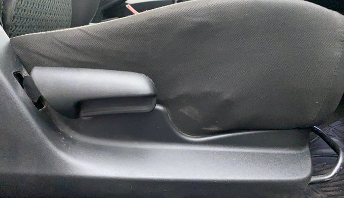 2016 Maruti S Cross DELTA 1.3, Diesel, Manual, 59,292 km, Driver Side Adjustment Panel