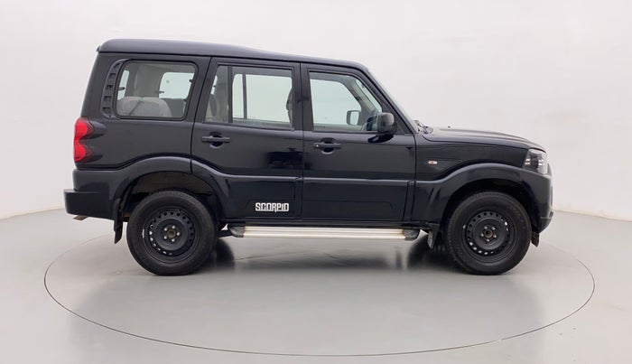 2019 Mahindra Scorpio S5, Diesel, Manual, 99,357 km, Right Side View
