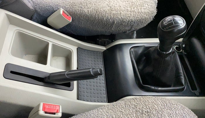 2019 Mahindra Scorpio S5, Diesel, Manual, 99,357 km, Gear Lever