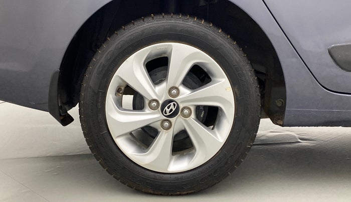 2017 Hyundai Xcent SX 1.2, Petrol, Manual, 14,602 km, Right Rear Wheel