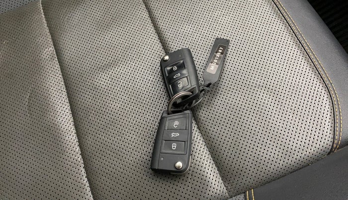 2021 Skoda KUSHAQ STYLE 1.5L TSI DSG, Petrol, Automatic, 25,627 km, Key Close Up