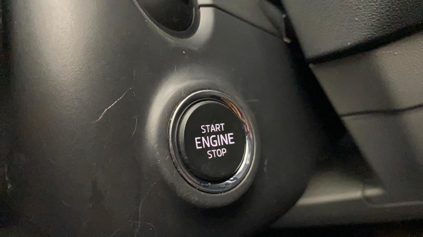 2021 Skoda KUSHAQ STYLE 1.5L TSI DSG, Petrol, Automatic, 25,627 km, Keyless Start/ Stop Button