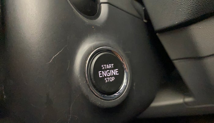 2021 Skoda KUSHAQ STYLE 1.5L TSI DSG, Petrol, Automatic, 25,627 km, Keyless Start/ Stop Button