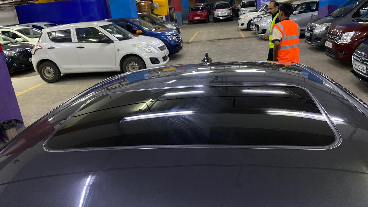 2023 Hyundai Verna SX (O) 1.5 TURBO PETROL MT, Petrol, Manual, 33,313 km, Moonroof/ Sunroof