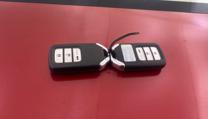 2018 Honda Amaze 1.2L I-VTEC V CVT, Petrol, Automatic, 25,615 km, Key Close Up