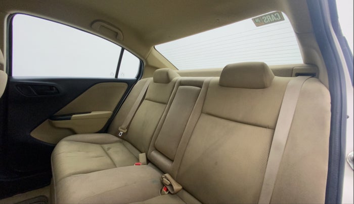 2015 Honda City 1.5L I-VTEC SV CVT, Petrol, Automatic, 83,213 km, Right Side Rear Door Cabin
