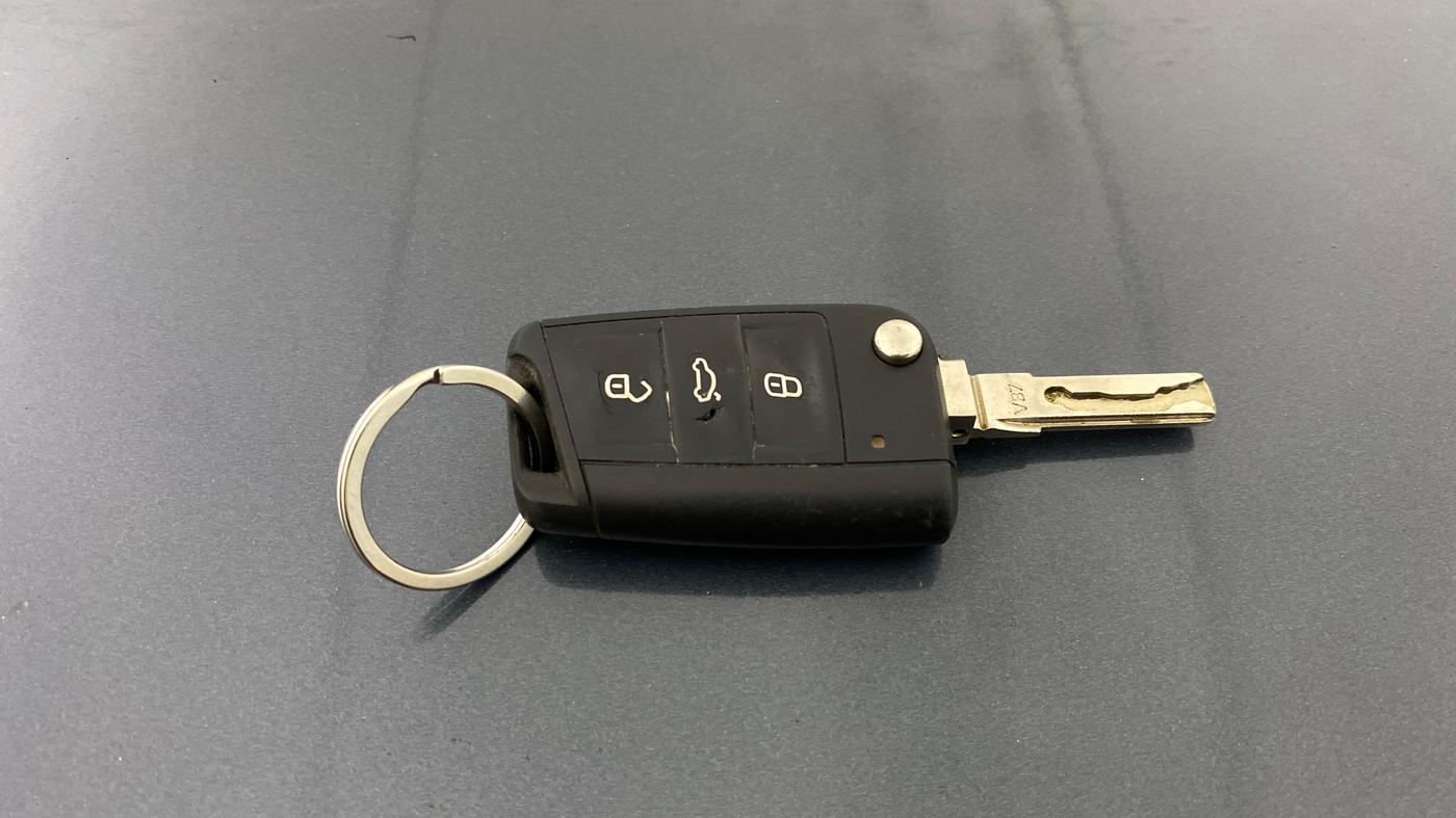 2018 Skoda Octavia STYLE 1.8 TSI AT, Petrol, Automatic, 86,362 km, Key Close Up