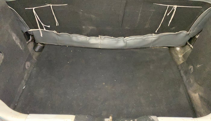 2016 Tata Tiago XZ PETROL, Petrol, Manual, 73,887 km, Boot Inside