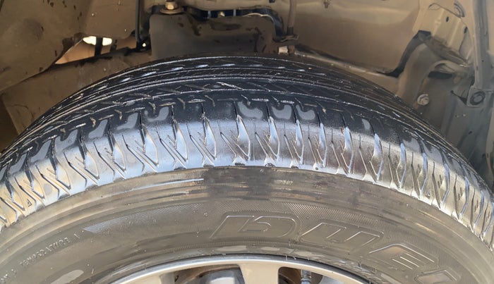 2023 Maruti JIMNY ALPHA ALL GRIP PRO MT, Petrol, Manual, 58,042 km, Right Front Tyre Tread