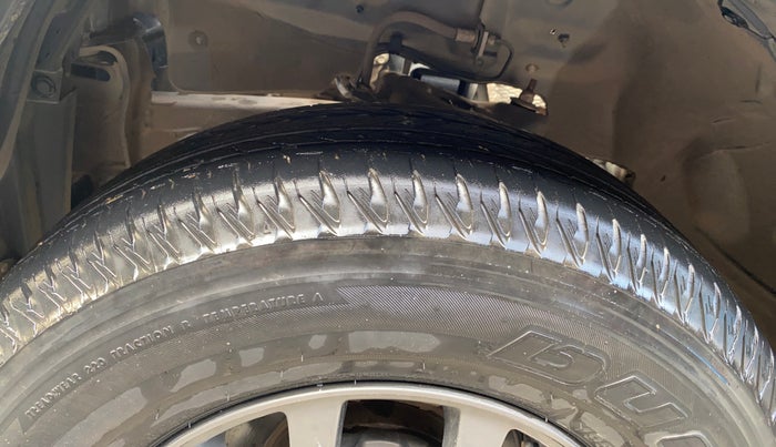 2023 Maruti JIMNY ALPHA ALL GRIP PRO MT, Petrol, Manual, 58,042 km, Left Front Tyre Tread