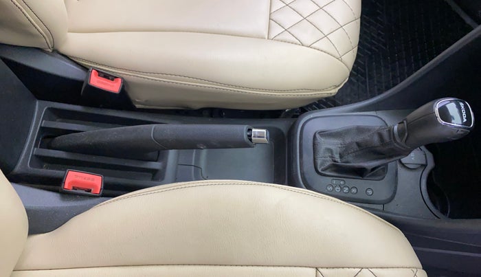 2020 Skoda Rapid AMBITION AT TSI, Petrol, Automatic, 93,113 km, Gear Lever