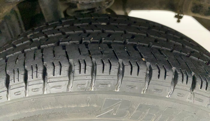 2017 Maruti Alto K10 VXI, Petrol, Manual, 32,442 km, Left Rear Tyre Tread