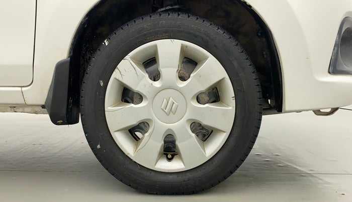 2017 Maruti Alto K10 VXI, Petrol, Manual, 32,442 km, Right Front Wheel