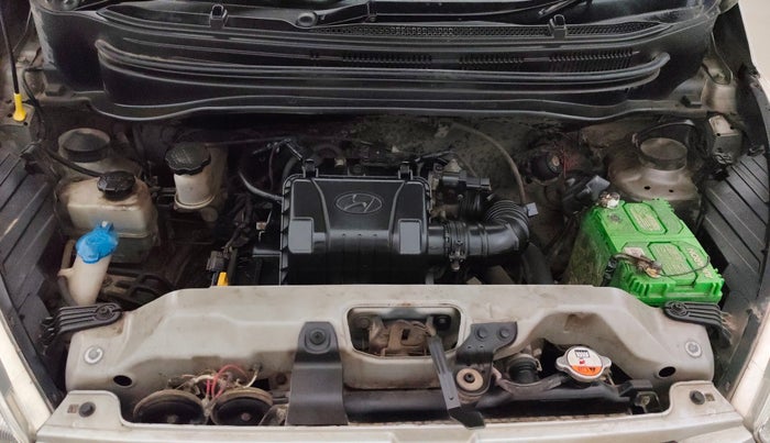 2015 Hyundai Eon ERA +, Petrol, Manual, 70,797 km, Engine View