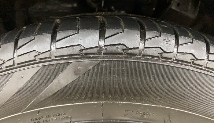 2020 KIA SELTOS GTX PLUS DCT 1.4 PETROL, Petrol, Automatic, 65,302 km, Left Front Tyre Tread